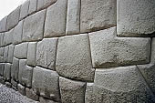 Cusco, Inca Roca palace
